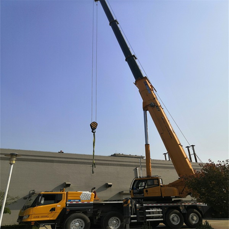 威远 选择汽车吊租赁的秘诀与联系方式指南