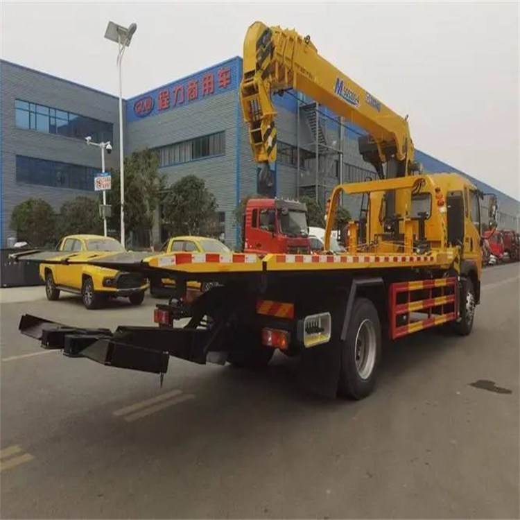 威远附近小随车吊出租电话，轻松解决搬运烦恼