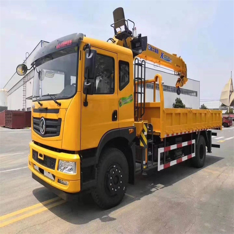 威远附近找一辆随车吊出租